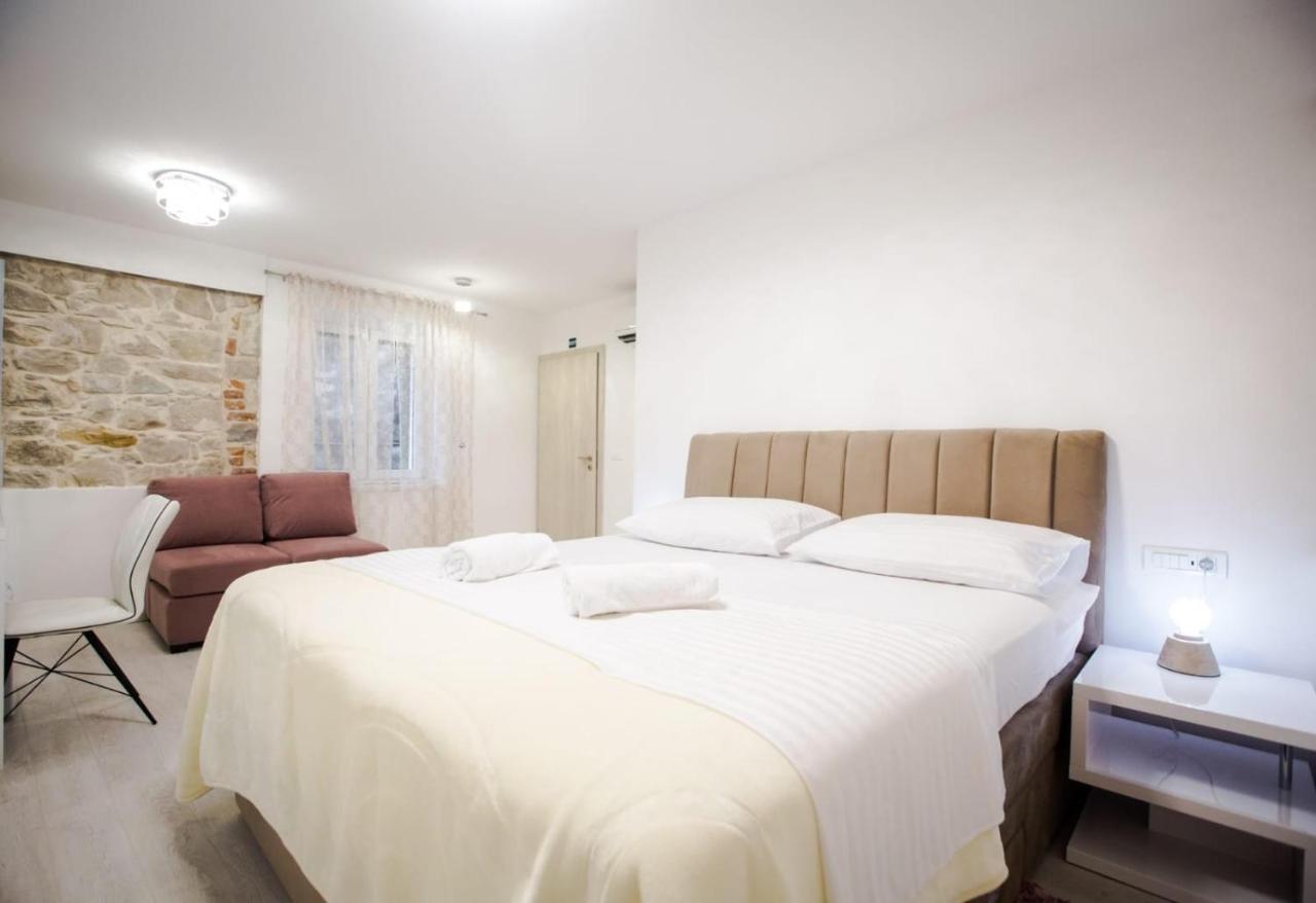 Lions Luxury Rooms Σπλιτ Εξωτερικό φωτογραφία