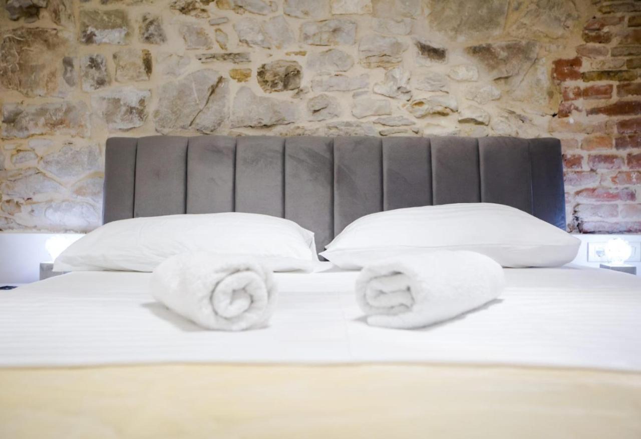 Lions Luxury Rooms Σπλιτ Εξωτερικό φωτογραφία