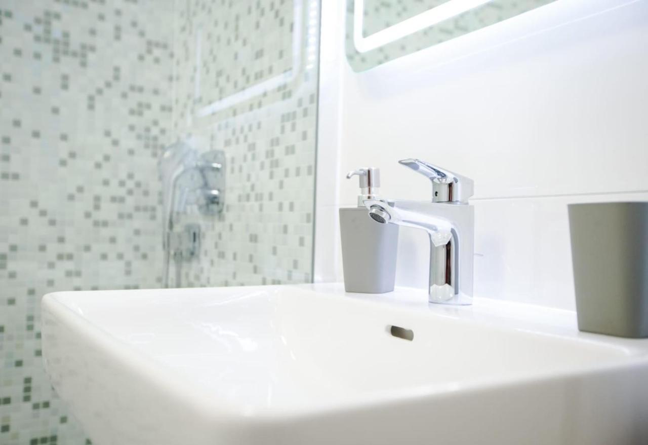 Lions Luxury Rooms Σπλιτ Εξωτερικό φωτογραφία