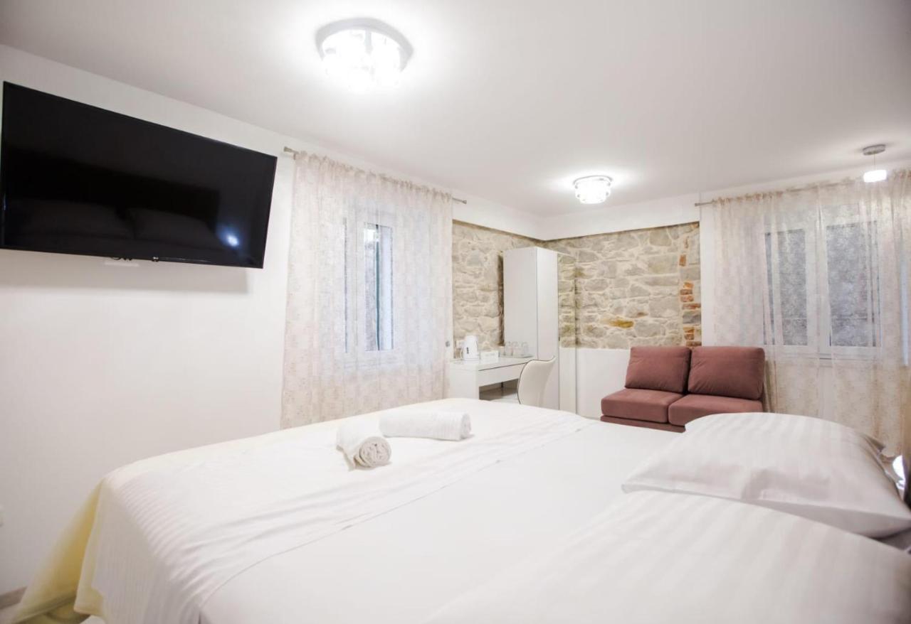 Lions Luxury Rooms Σπλιτ Εξωτερικό φωτογραφία